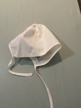 Bonpoint Cream Tie Bonnet T2 18-24M